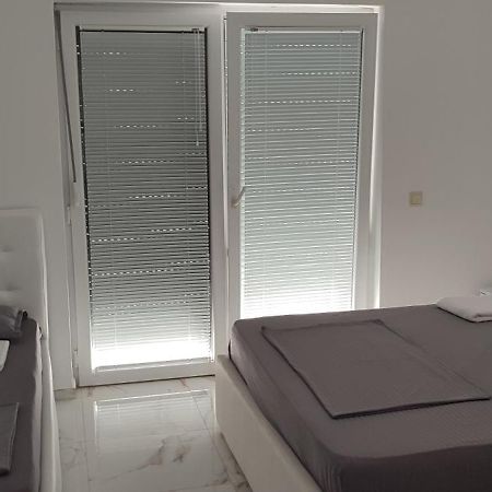 Golem Apartment Extérieur photo