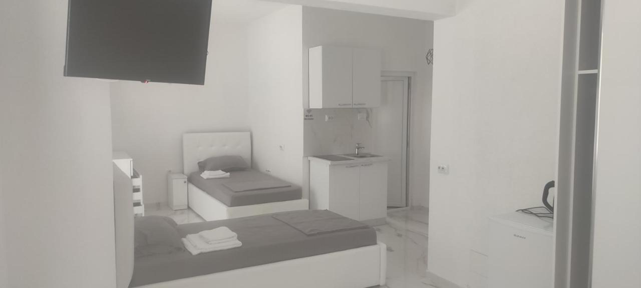 Golem Apartment Extérieur photo