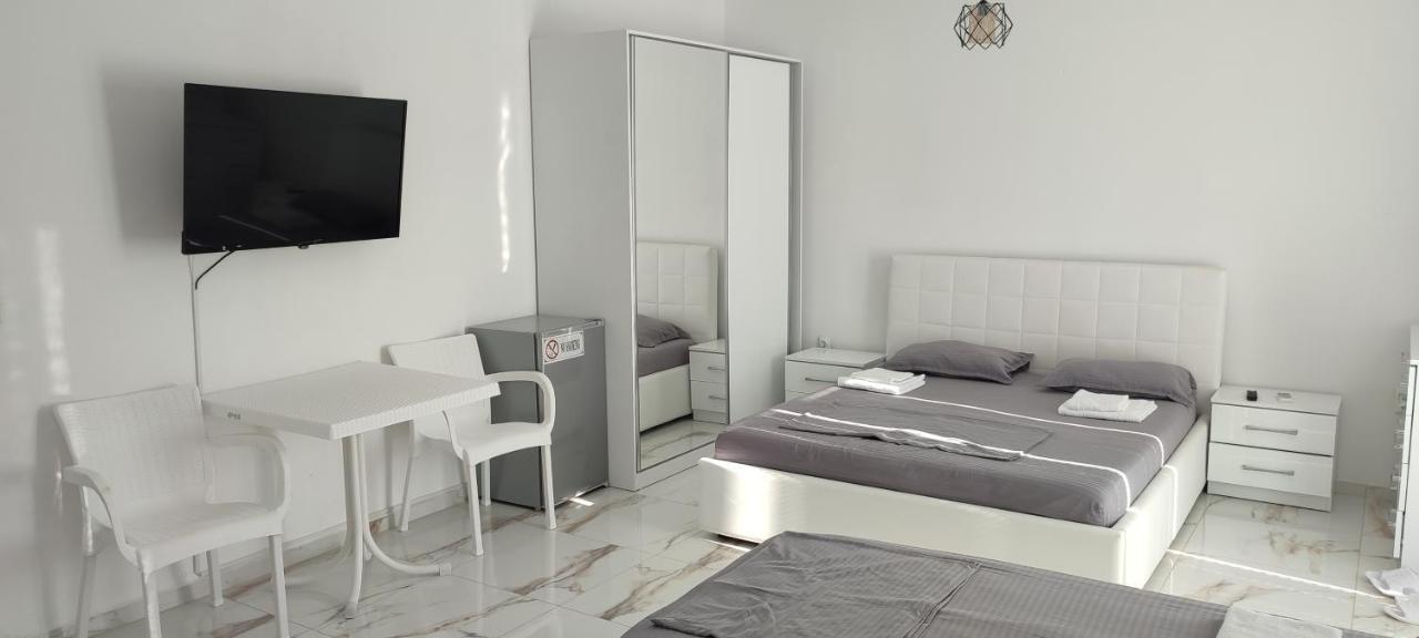 Golem Apartment Extérieur photo