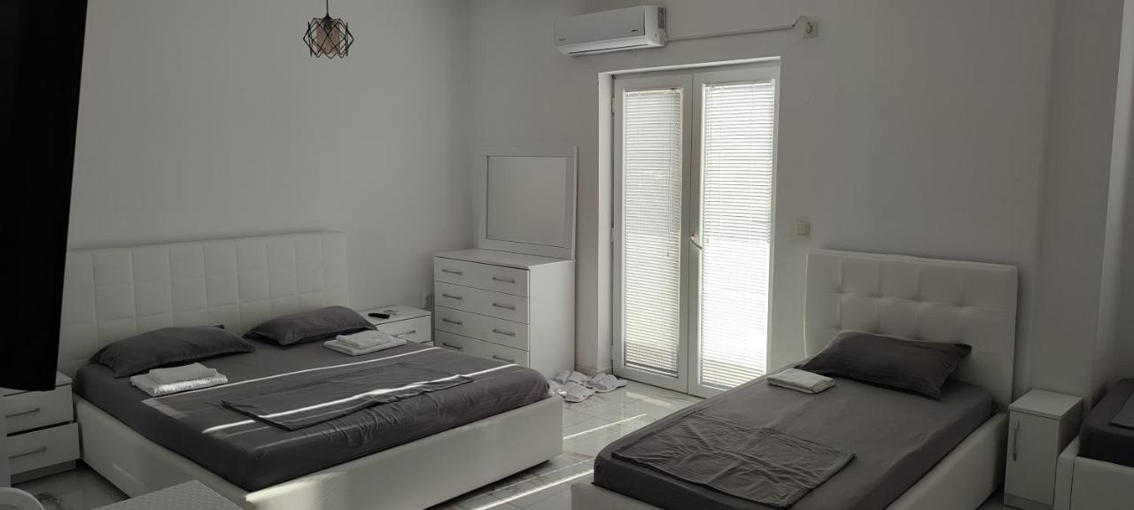 Golem Apartment Extérieur photo