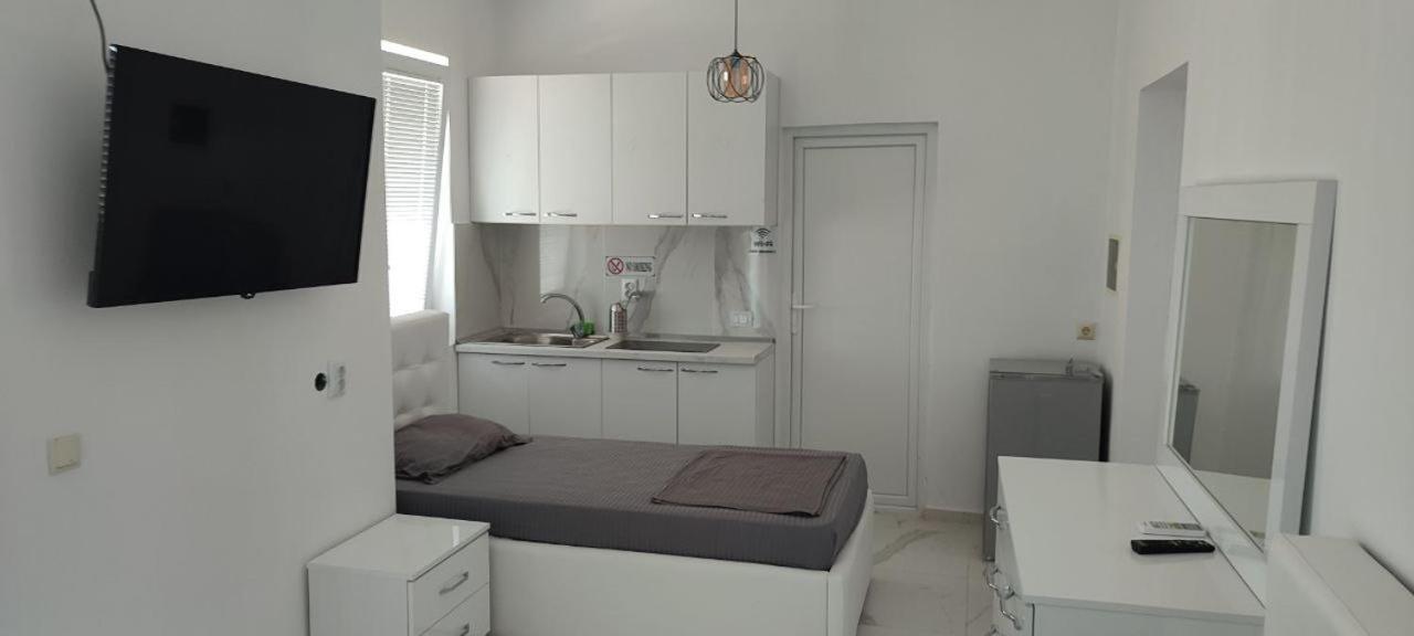 Golem Apartment Extérieur photo